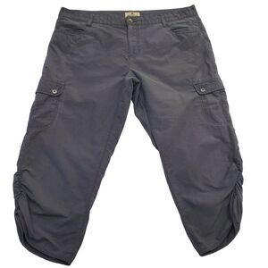 Woolrich Pants Womens 10 Gray Cargo Cropped Outdoor Casual Hiking Utility Pocket